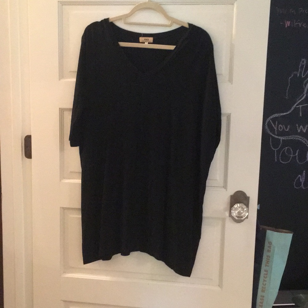 Black PIKO tunic